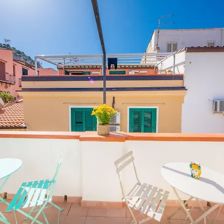 Panzió Dafni E Naide Cefalù