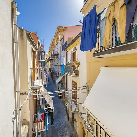 Panzió Dafni E Naide Cefalù