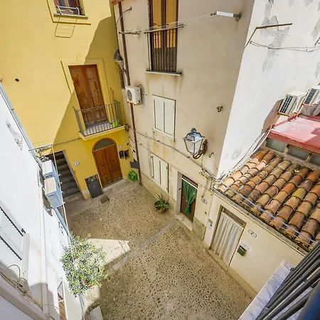 Panzió Dafni E Naide Cefalù