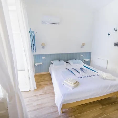 Dafni E Naide Panzió Cefalù