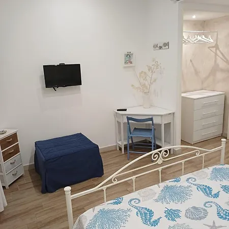 Dafni E Naide Holiday home *