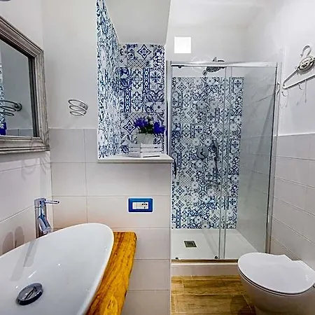 Vakantiehuis Dafni E Naide Cefalù