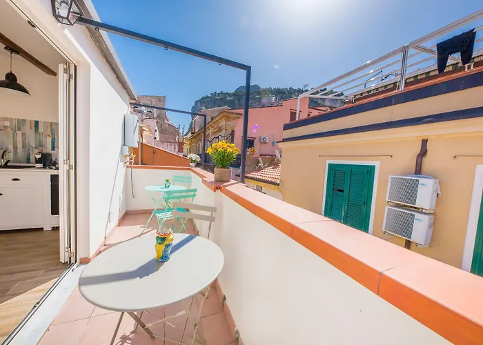 Bed and Breakfast Dafni E Naide