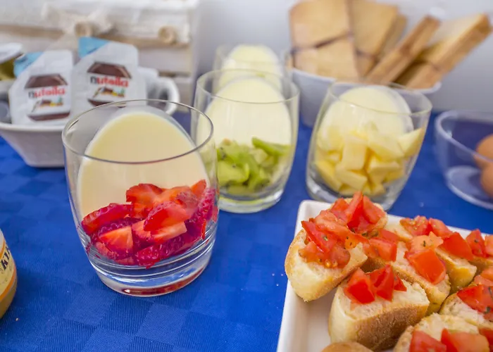 Dafni E Naide Чефалу